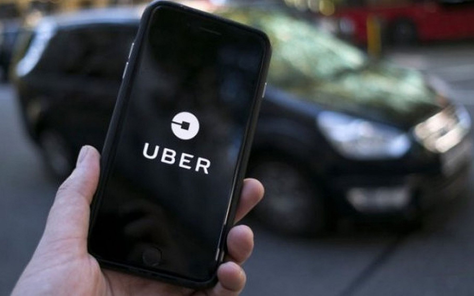 Uber w całej Polsce za gotówkę