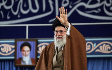 Ajatollah Ali Chamenei: Od 40 lat Iran wygrywa z USA