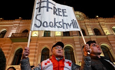 Od końca października prawie codziennie w jakimś mieście Gruzji dochodzi do manifestacji. Na zdjęciu