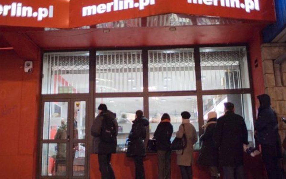 Merlin reaktywacja. Legenda chce odzyskać zaufanie