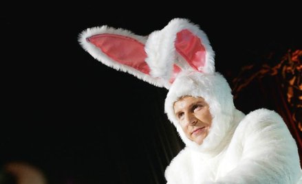 Luty 2008 r., spektakl „Cud mniemany…” z udziałem postaci ze świata polityki w krakowskim Teatrze La