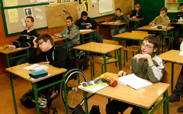 HFPC pyta Ministerstwo Edukacji Narodowej o sytuację uczniów z niepełnosprawnościami