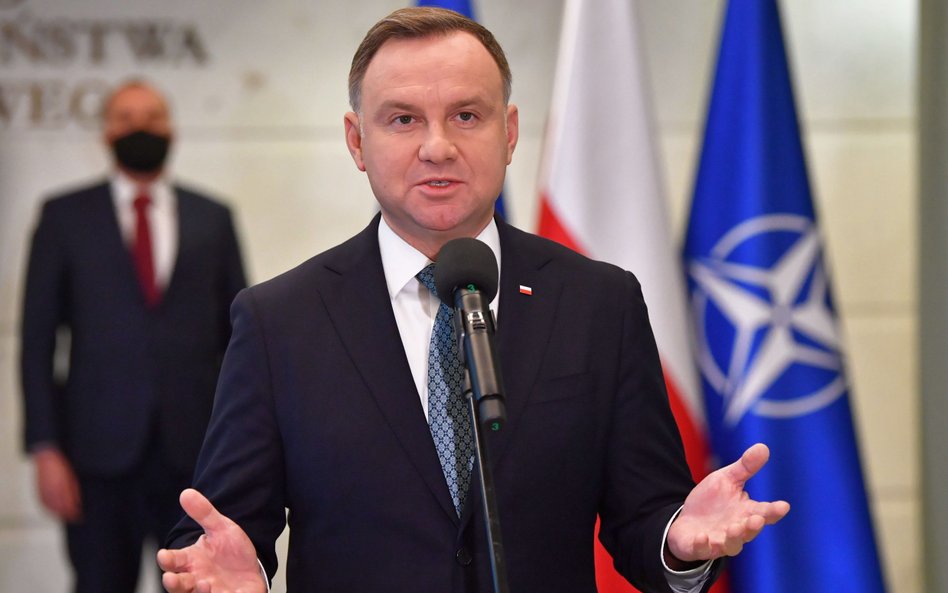 Prezydent Andrzej Duda po zakończeniu spotkania w sprawie aktualnej sytuacji na granicy polsko-biało