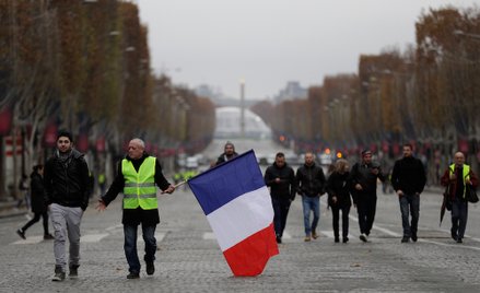 Francja: kolejny weekend masowych protestów