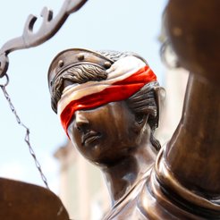 Eryk Dąbrowski: Sądowej wojny domowej ciąg dalszy