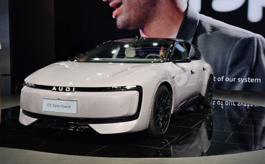 AUDI E5 Sportback