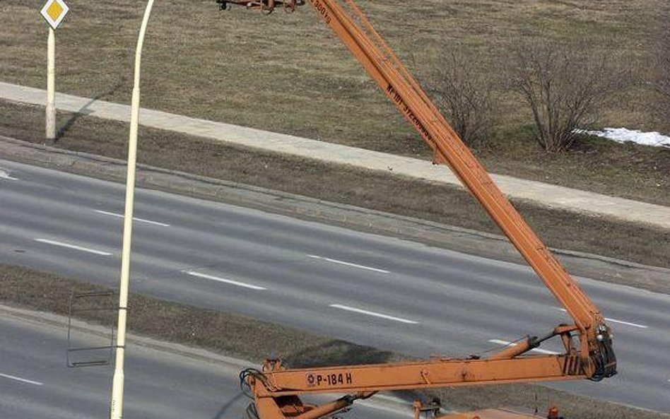 Oświetlenie należy do kompetencji burmistrza