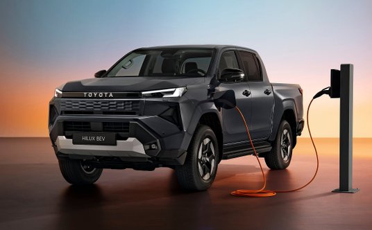 Toyota Hilux z napędem w pełni elektrycznym