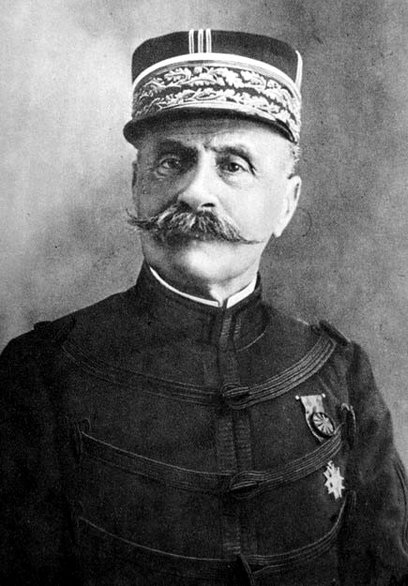 Marszałek trzech krajów - Francji, Polski i Wielkiej Brytanii - Ferdinand Foch