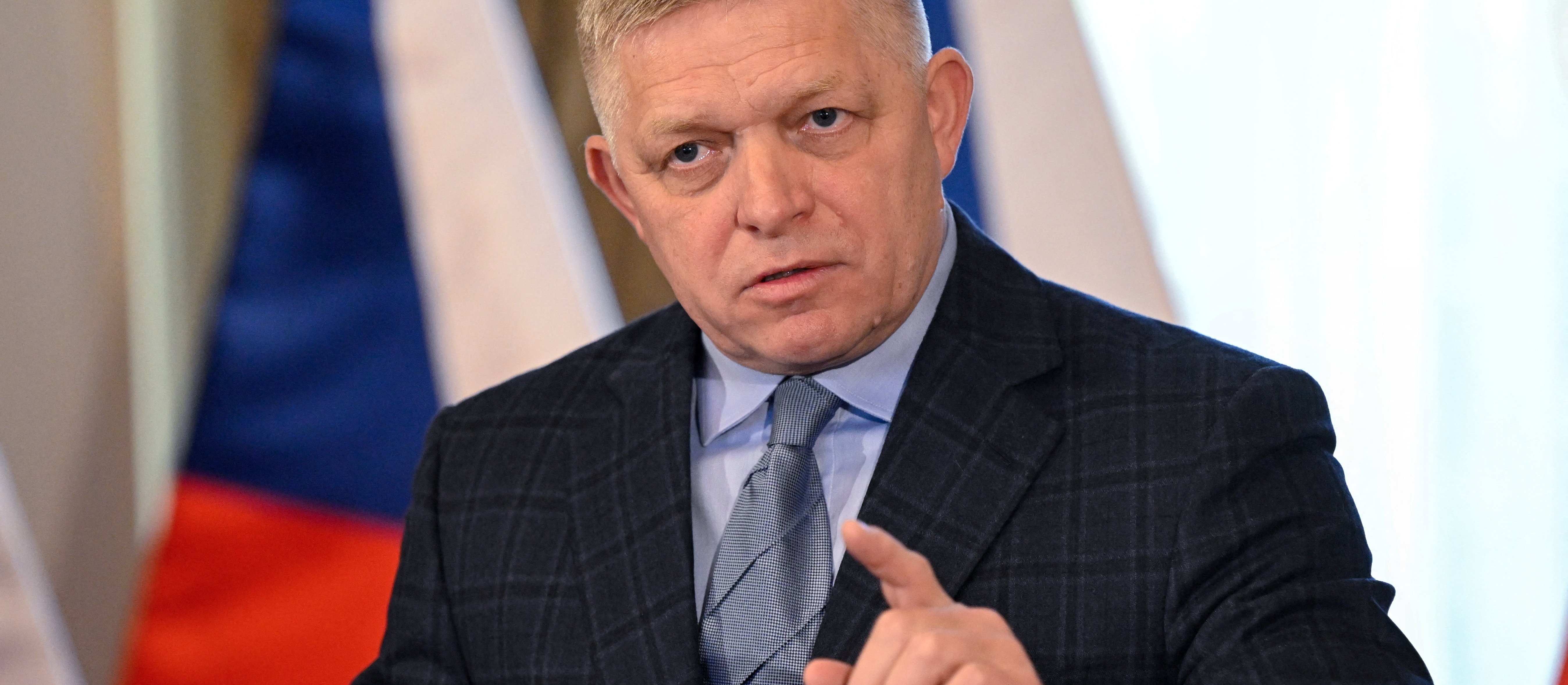 They will sue the Union for the barrier to Russian gas. Hungary and Slovakia are threatening