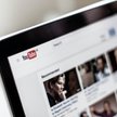 Zdaniem autorów raportu, nowy rodzaj dezinformacji klimatycznej na YouTubie to już 70 procent całośc