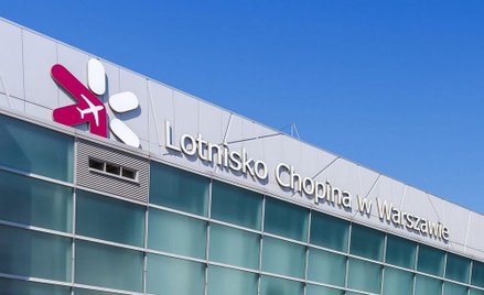 Na lotnisku Chopina doszło do incydentu. „Wybuch ładunku nieznanego pochodzenia”