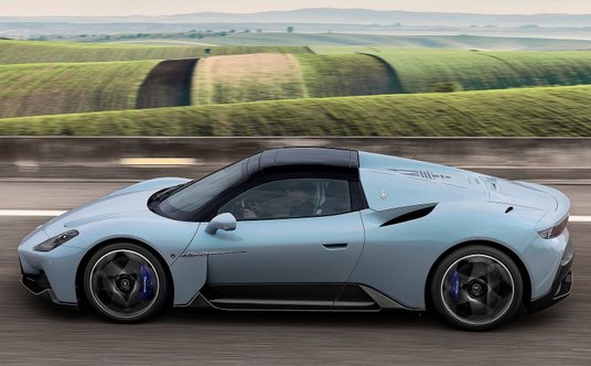 Maserati MC20 Cielo