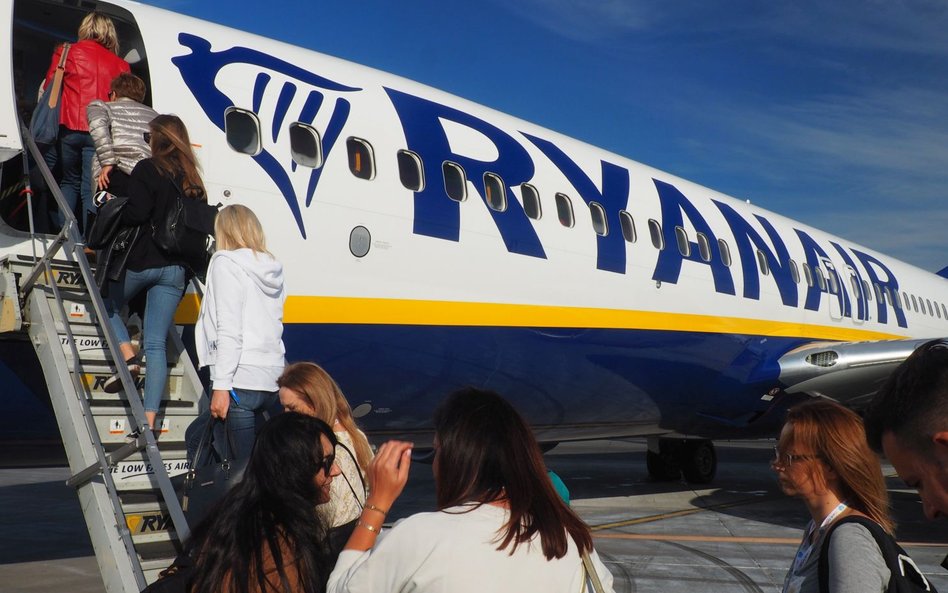 Ryanair jest największą linią lotniczą w Europie (od stycznia do listopada zeszłego roku przewiózł 1