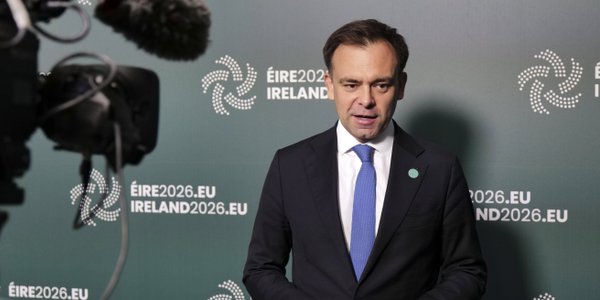 Dług publiczny blisko limitu. W 2028 roku konieczne będzie „zaciskanie pasa”