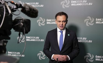 Minister finansów Andrzej Domański ostrzega, że o ile przyszły rok powinniśmy jeszcze przejść suchą 
