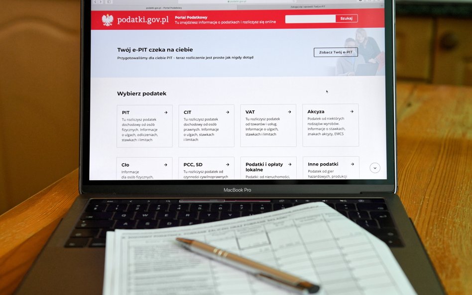 Na portalu podatkowym podatki.gov.pl można sprawdzić swoje roczne rozliczenie podatkowe