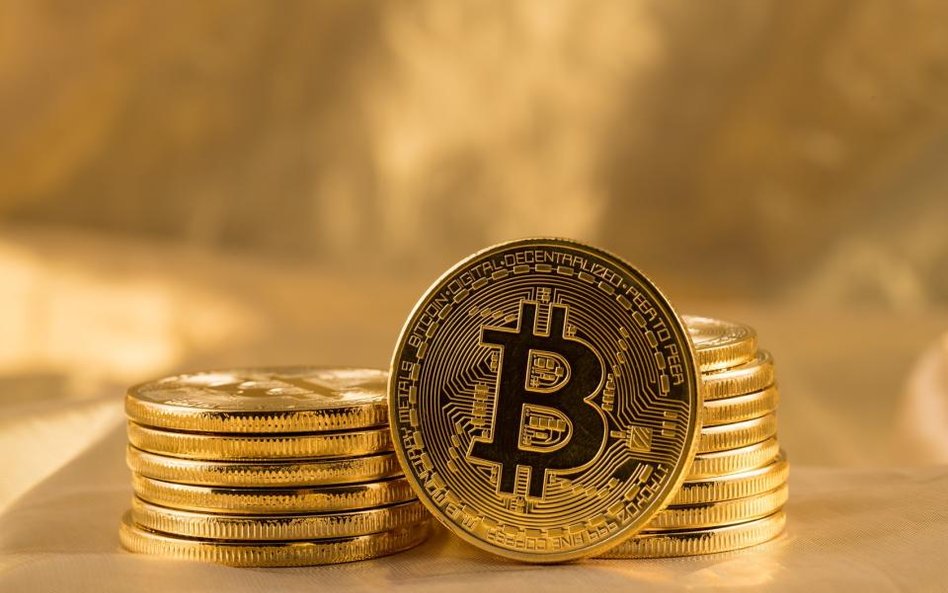 Forex: Bitcoin wciąż na fali