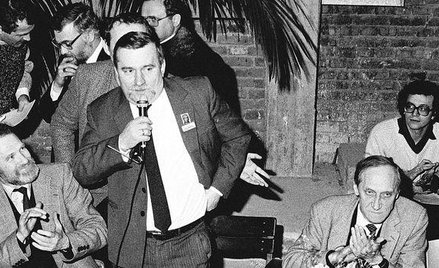 Lech Wałęsa w swojej książce działalność wielomilionowej „Solidarności” zredukował do kilkunastu naz