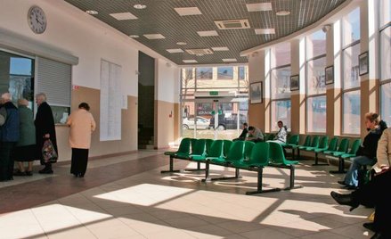 Od 4 kwietnia będą obowiązywać nowe przepisy dotyczące przystosowania dworców autobusowych do potrze