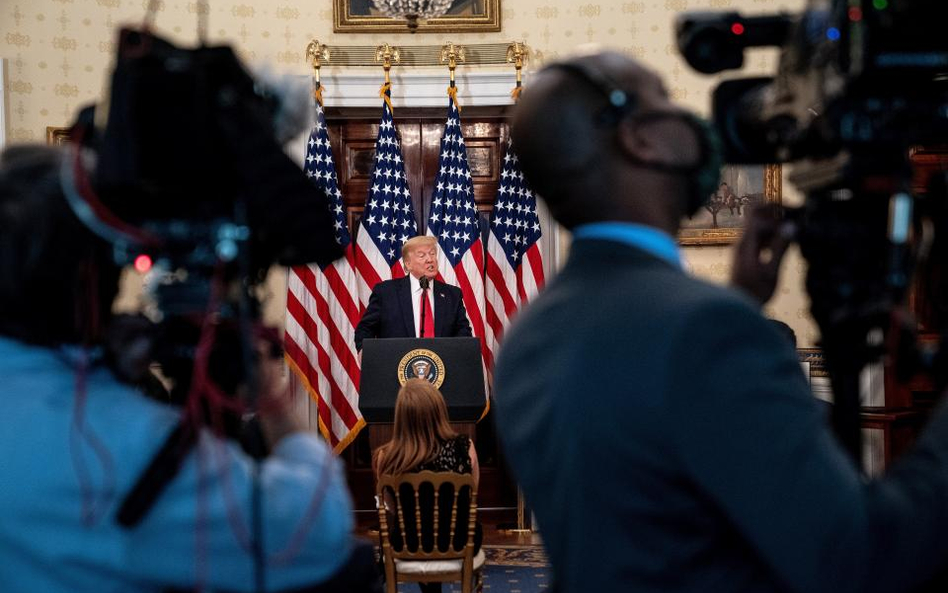 Trump znów grozi Chinom wyższym cłem