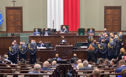 Awantura w Sejmie. Nowacka: Oskarżam was o wojnę polsko-polską