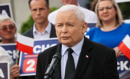 Kampania wyborcza do Parlamentu Europejskiego 2024. Prezes PiS Jarosław Kaczyński podczas konferencj