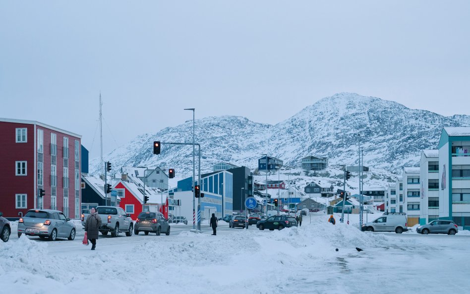 W styczniu 2026 roku słupki rtęci w Nuuk, stolicy Grenlandii, pokazały średnio 0,2 st. Celsjusza, cz