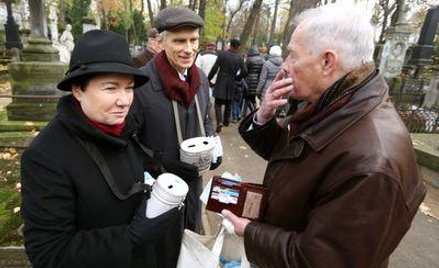 Mniejsza zbiórka na Starych Powązkach