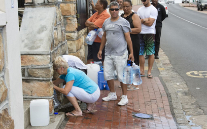 Mieszkańcy Kapsztadu mają kąpać się dwa razy w tygodniu