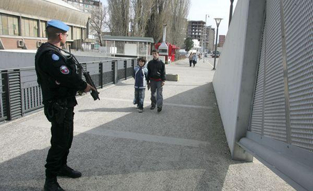 Policjanci i straż graniczna poza Polską tylko za naszą zgodą