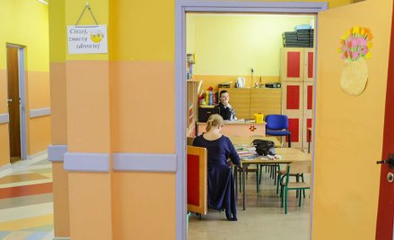 Zuzanna Dąbrowska: Państwo musi chronić nauczycieli