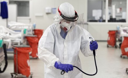 Koronawirus w Polsce. Rekord: Ponad 660 tys. osób objętych kwarantanną