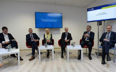 Dzięki CPK Polska może stać się hubem logistycznym Europy, mówili uczestnicy debaty
