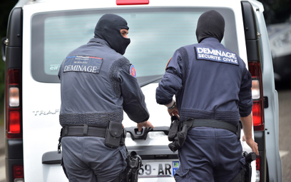 Francja: Podejrzany o zamach w Lyonie powiązany z Państwem Islamskim
