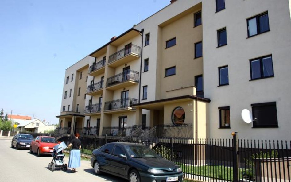 Negocjując cenę mieszkania z drugiej ręki można liczyć na rabat od kilku do kilkunastu procent, w za