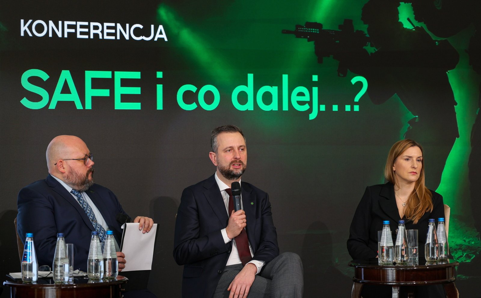 Pożyczki na uzbrojenie z SAFE częściowo umorzone? Liczy na to szef MON