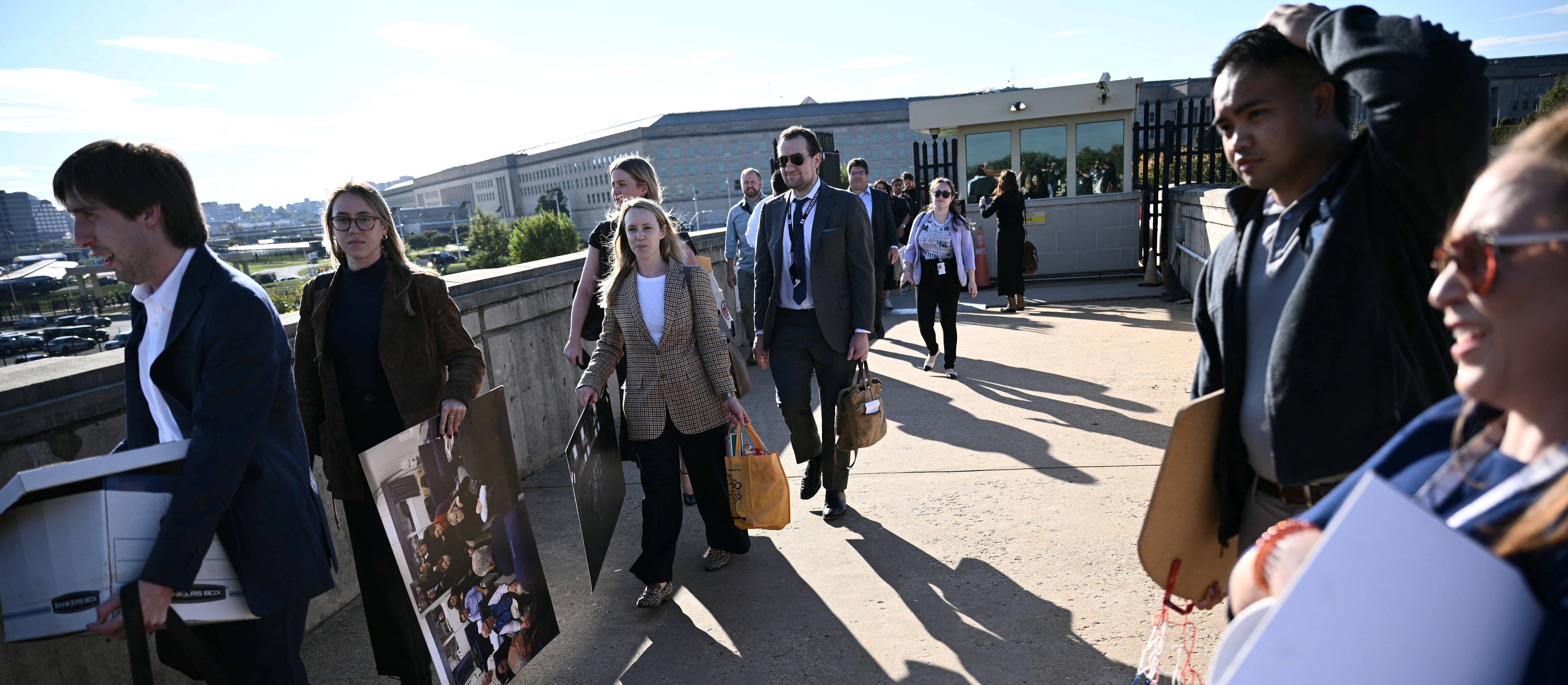 Wolność prasy zagrożona? Pentagon zmienia politykę, dziennikarze protestują