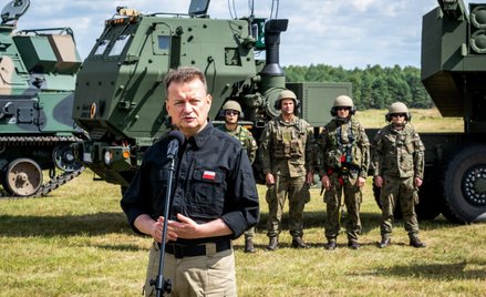Szef MON Mariusz Błaszczak chce pokazać potęgę polskiej armii