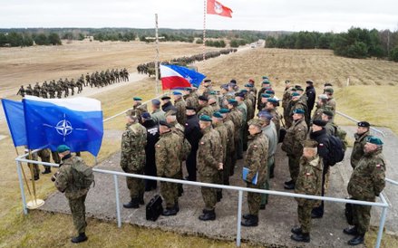 Ćwiczenia potrwają do 18 marca