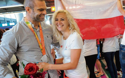 Karolina Kucharczyk pochodzi z okolic Rawicza, jest zawodniczką klubu IKS Leszno.
