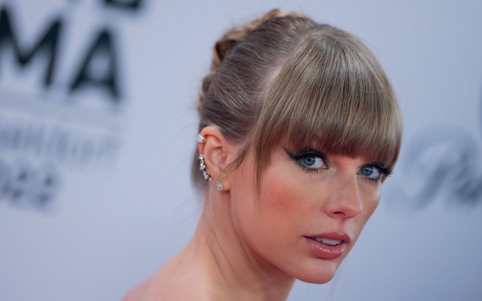 Taylor Swift na liście „Forbes” zajmuje 2543 pozycję, będąc, jak podkreślają twórcy rankingu, pierws