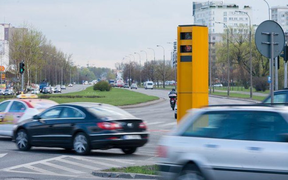 O odebraniu strażnikom miejskim fotoradarów mówi się od dawna. Do szybkiego działania projektodawców