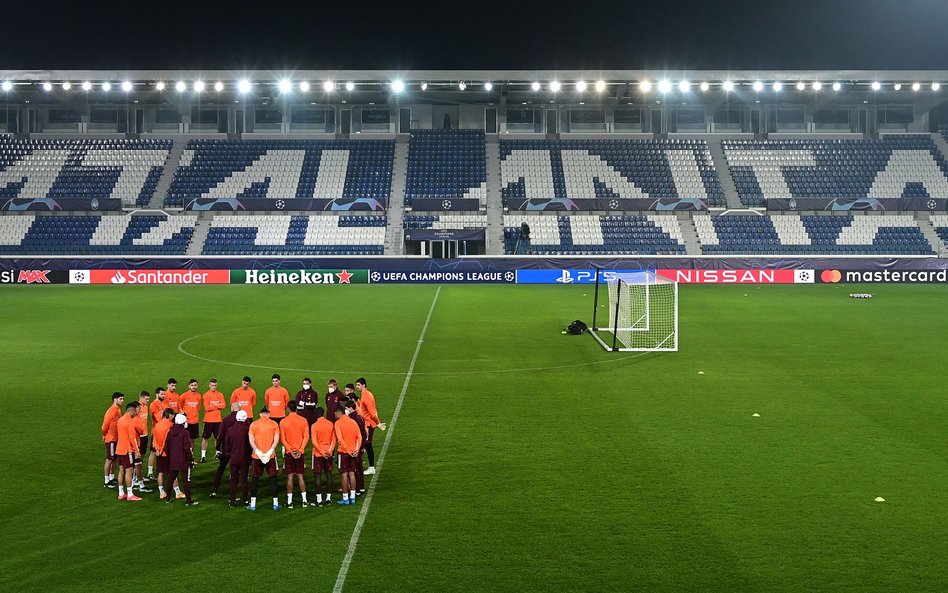 Trening piłkarzy Realu na stadionie w Bergamo