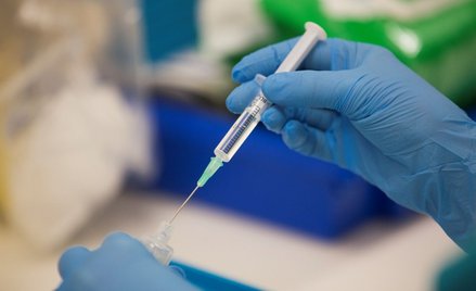 Amerykanie pozytywnie zaopiniowali szczepionkę Pfizer