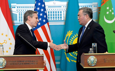 Antony Blinken i szef kazachskiej dyplomacji Muchtar Tleuberdi