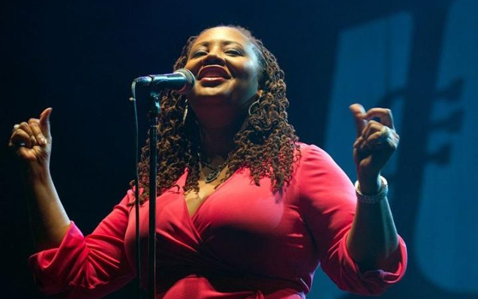 Lalah Hathaway