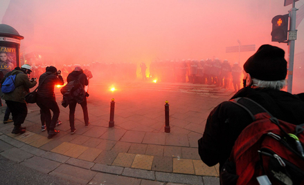 Fotoreporter "Tygodnika Solidarność" postrzelony podczas Marszu Niepodległości