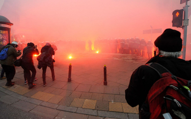 Fotoreporter "Tygodnika Solidarność" postrzelony podczas Marszu Niepodległości