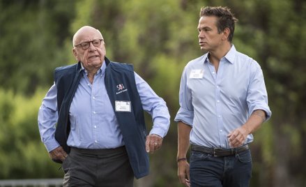 Rupert Murdoch (z lewej) i Lachlan Murdoch.